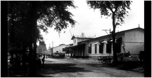 Stasiun Jember Tempoe Doeloe