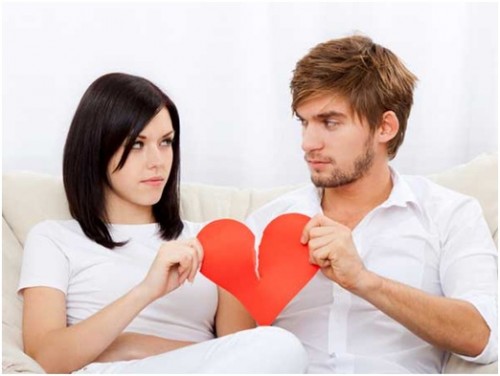 tidak lagi romantis, tanda pacar ingin putus