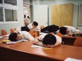 tidur dalam kelas ternyata mencerdaskan