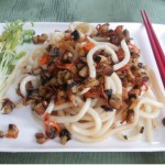 spicy vegetarian yakiudon